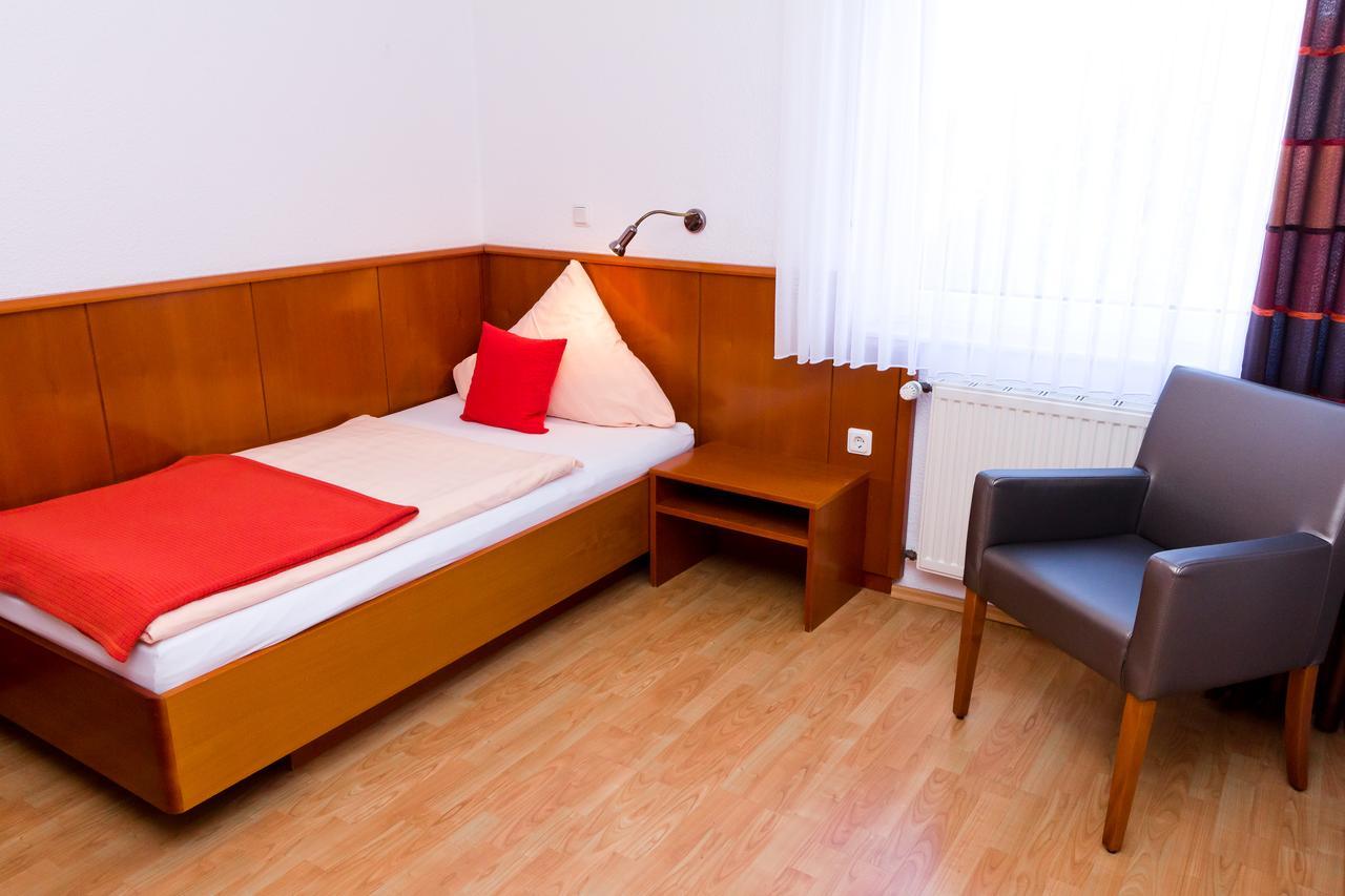 Kleines Hotel Westhus Dörpen Екстериор снимка